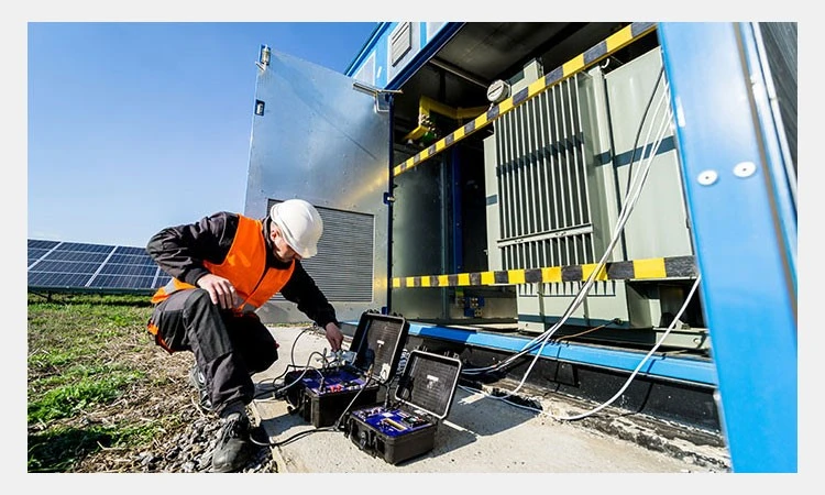 A-thorough-understanding-of-the-transformers-uses-and-risks A-thorough-understanding-of-the-transformers-uses-and-risks